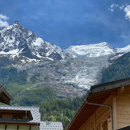 Apartment Le Cocoon De Sarah Chamonix